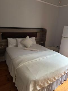 Eagles Enest BnB - 9