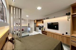 Studio 4pessoas, WiFi, Sauna, Enxoval, Arcos da Lapa, a 5 minutos da Petrobras, próximo a VLT e Metro para Copacabana - 1