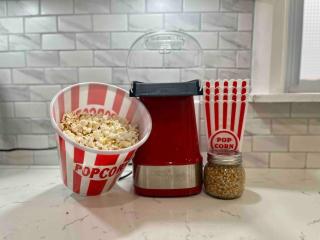 Pristine Home 5 min walk to Clifton Hill - 3