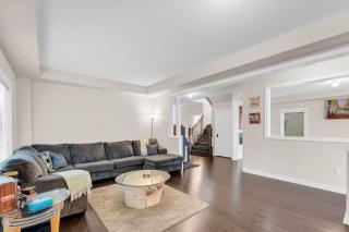 Luxury Home Mins from Waterfall next to Transit - 7