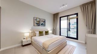 Locations l Upgraded 1 Bedroom l Marina Views l Free Pool Access - 8