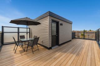 Stylish Niagara Falls Getaway with Rooftop City Views - 3