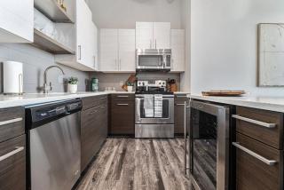 StunningCityViews In The Heart Of ATL FreeParking - 3