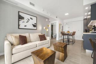 KING OF MIAMI - Downtown Free Parking Pool Gym - 4