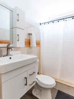 AQUA Terrazas Studio 5 - Oceanfront, Pool & Local Dining - 3