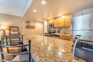 Trails End 204 by Ski Country Resorts - 4