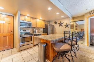 Trails End 204 by Ski Country Resorts - 1