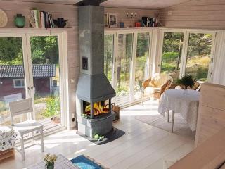 Peaceful Island Home near Sea - 1