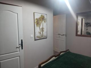 Cherry Blossom House - 3