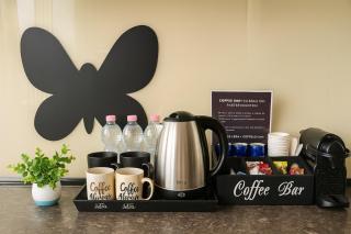 Mid Velvet Apartment, Free Parking, Self Check-in - 1