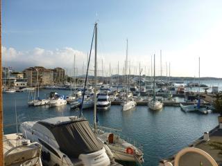 Studio vue exceptionnelle sur Port Frejus - 3