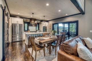 Mountain Lux Lodge Views Hot Tub & Firepits - 1