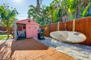 1 Block to Treasure Island Beach Pet-Friendly Gem - 9