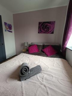 #72 Stylish 3 bedroom sleeps 7 Wigan House - 7