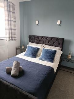 #72 Stylish 3 bedroom sleeps 7 Wigan House - 9