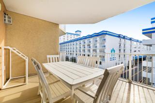 Jettys Break 301 - 7