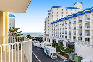 Jettys Break 301 - 5