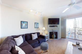 Jettys Break 203 - 8