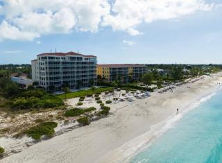 Oceanfront apartment on Grace Bay beach - Long Bay Hills - 3