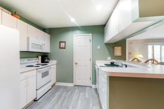 Sea Colony - 55052 Pine Lake Dr - 3