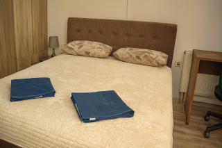 NICE HOUSE FOR 15 in FREE parking area - 9