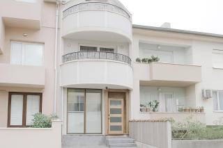 NICE HOUSE FOR 15 in FREE parking area - 1