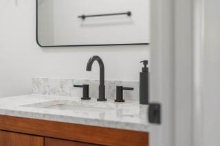 Pet Friendly, Mini Golf, Game Room, Hot Tub - 8