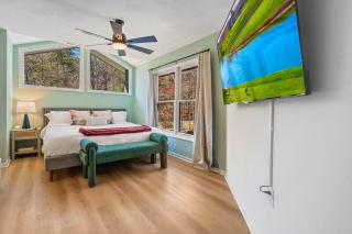 Pet Friendly, Mini Golf, Game Room, Hot Tub - 6