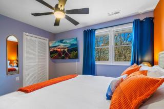 Pet Friendly, Mini Golf, Game Room, Hot Tub - 3