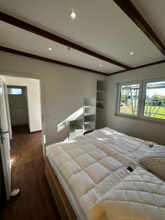 Das Weichenhaus direkt am Nord-Ostsee-Kanal - 1