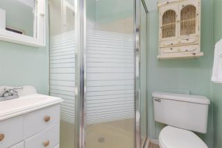 Seaside Serenity at Captain Quarters - 9