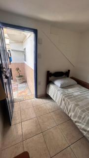 Acomodação Bicentenária - qrts parte baixa da casa - Rua Casa da Ópera - 6