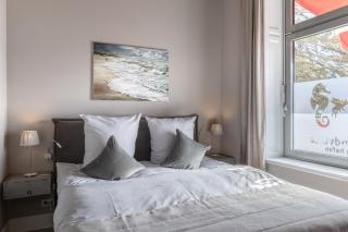 Strandvilla Hafenloge - stilvoll wohnen direkt am Niendorfer Hafen - 4