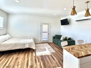 Glacier Alpine Escape - 8