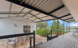 River Reserve Retreat - A cosy 3 bedroom home - 4