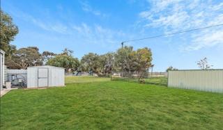 River Reserve Retreat - A cosy 3 bedroom home - 2