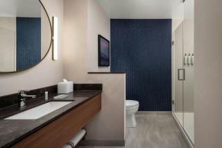 Fairfield Inn & Suites by Marriott Chilliwack - 1