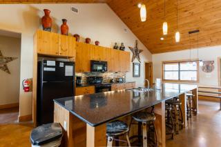 19th Hole - Off-Season Stay & Play Included! - 6