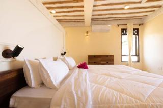 Munje Luxury Beach Villas - 9