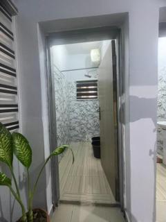 Peaceful One Bedroom Apartment - 9