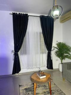 Peaceful One Bedroom Apartment - 6