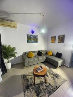 Peaceful One Bedroom Apartment - 4