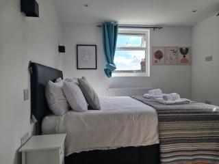 Comfy Pod - Tottenham - North London - 6