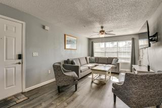 Explore Boardwalk Thrills! Central Destin Condo - 6