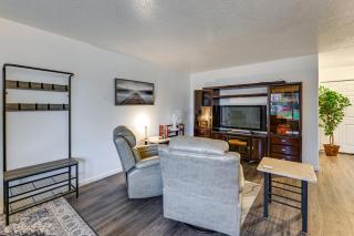 Comfort and Convenience! Apt in Central Soldotna - 6