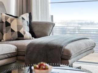 Penthouse Apartment with Rooftop Pool and Terrace City Views - 7