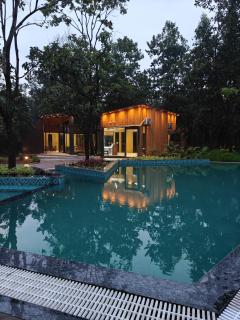 Royal Villa Resort - 7