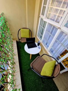 The Velvet Studio - Urban Escape - 9