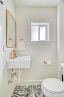 Stay Portland - Brooklyn 1 Bedroom Stylish Suite - 7