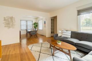 Stay Portland - HeartofBuckman MidCentury Dream 86 WalkScore 3BR - 5